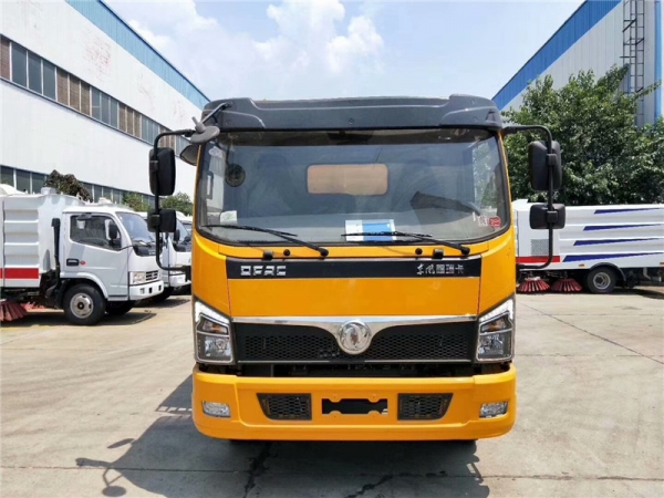 國(guó)六東風(fēng)大福瑞卡10方清洗吸污車