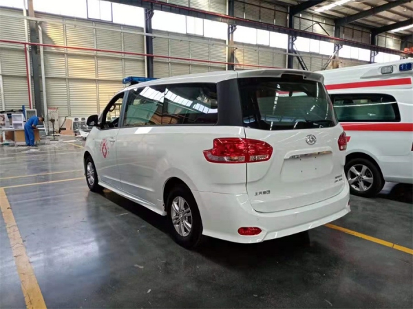 國六上汽大通G10轉(zhuǎn)運型救護(hù)車