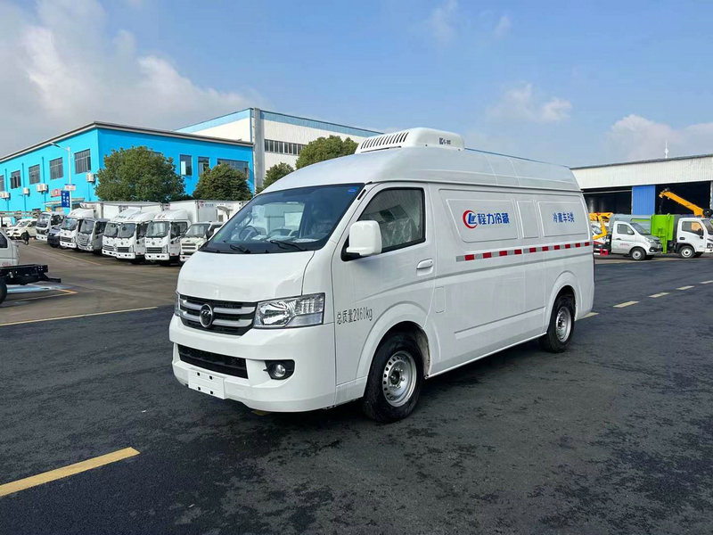 國六福田G7汽油面包冷藏車